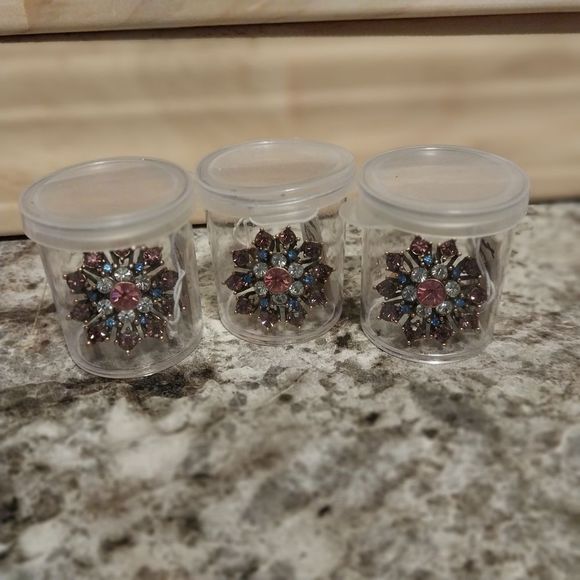 Princess Crystal Fashion Rings - Picture 9 of 12